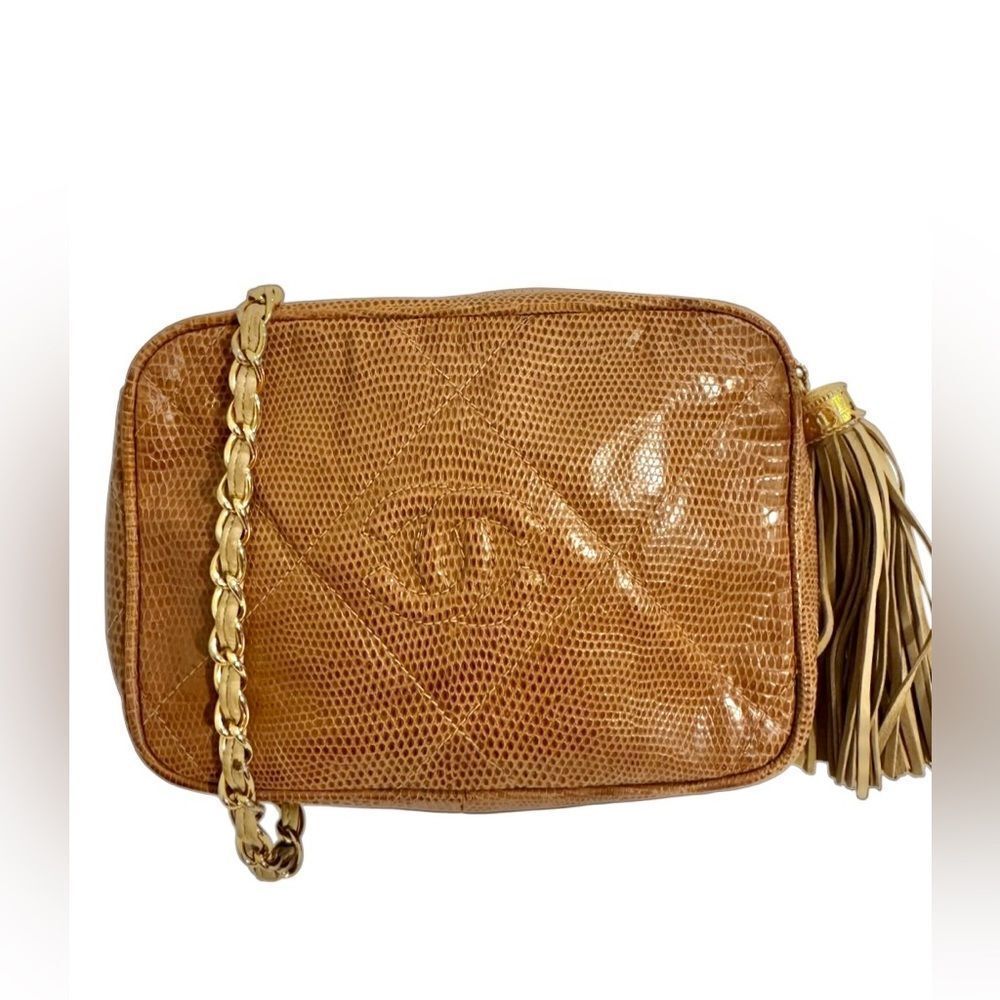 CHANEL Tan lizard Leather Crossbody Bag - Picture 3 of 15